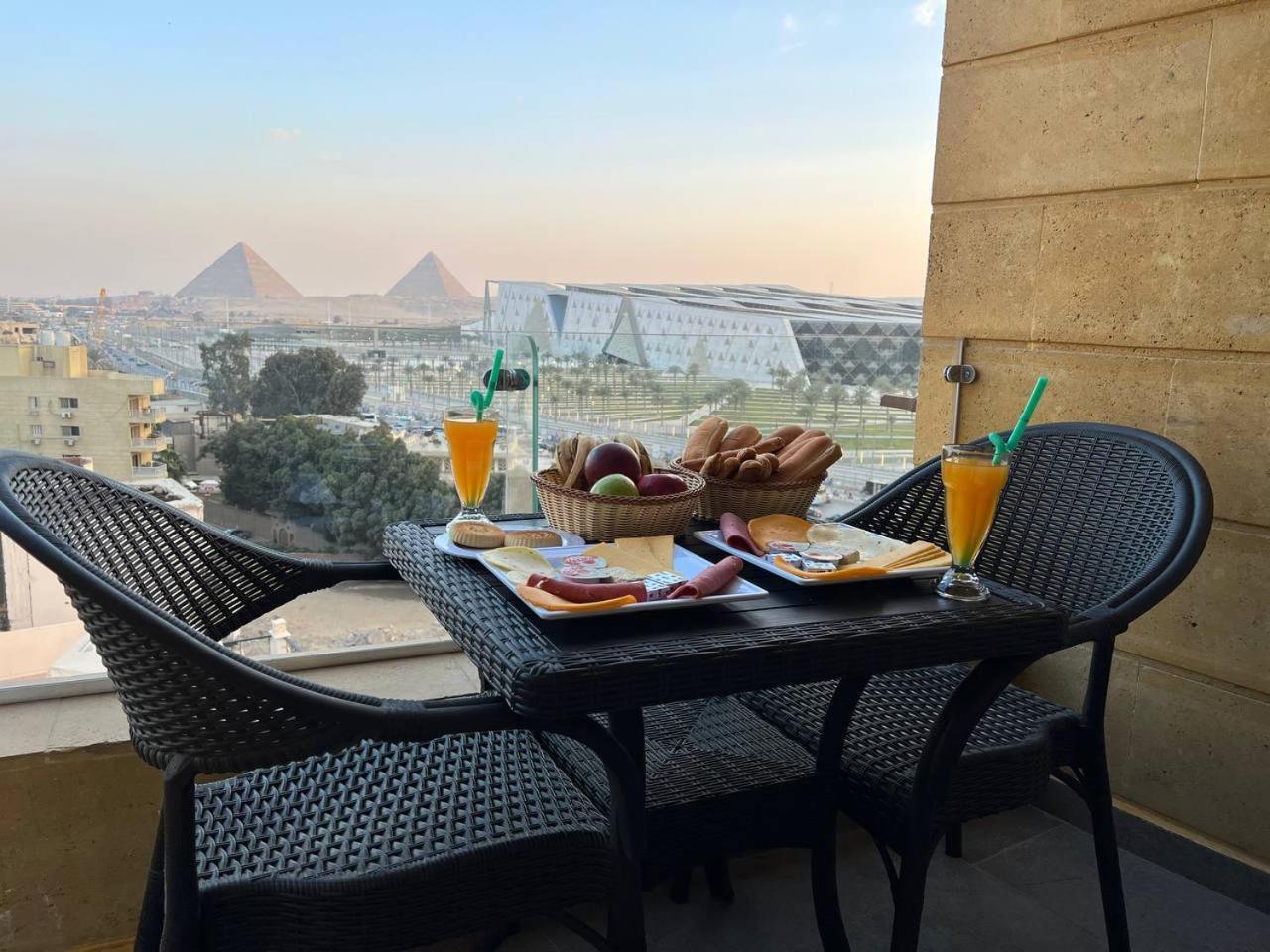 Asia Grand Museum & Pyramids View Nazlet el Simman Bagian luar foto